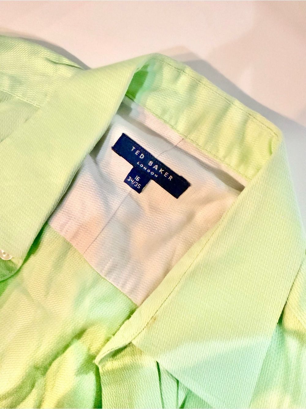 Ted Baker Men's 16 Long Sleeve Button Up Dress Shirt Bright Green 34/35